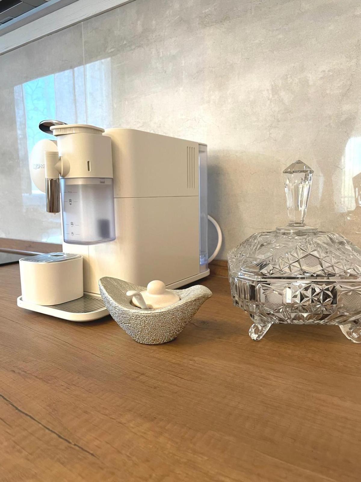 Negruzzi Apartment Dumbravita  Ngoại thất bức ảnh